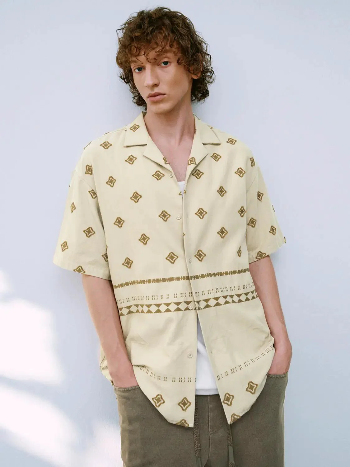 7296-printed-short-sleeve-shirts-9.webp Printed Short Sleeve Shirts