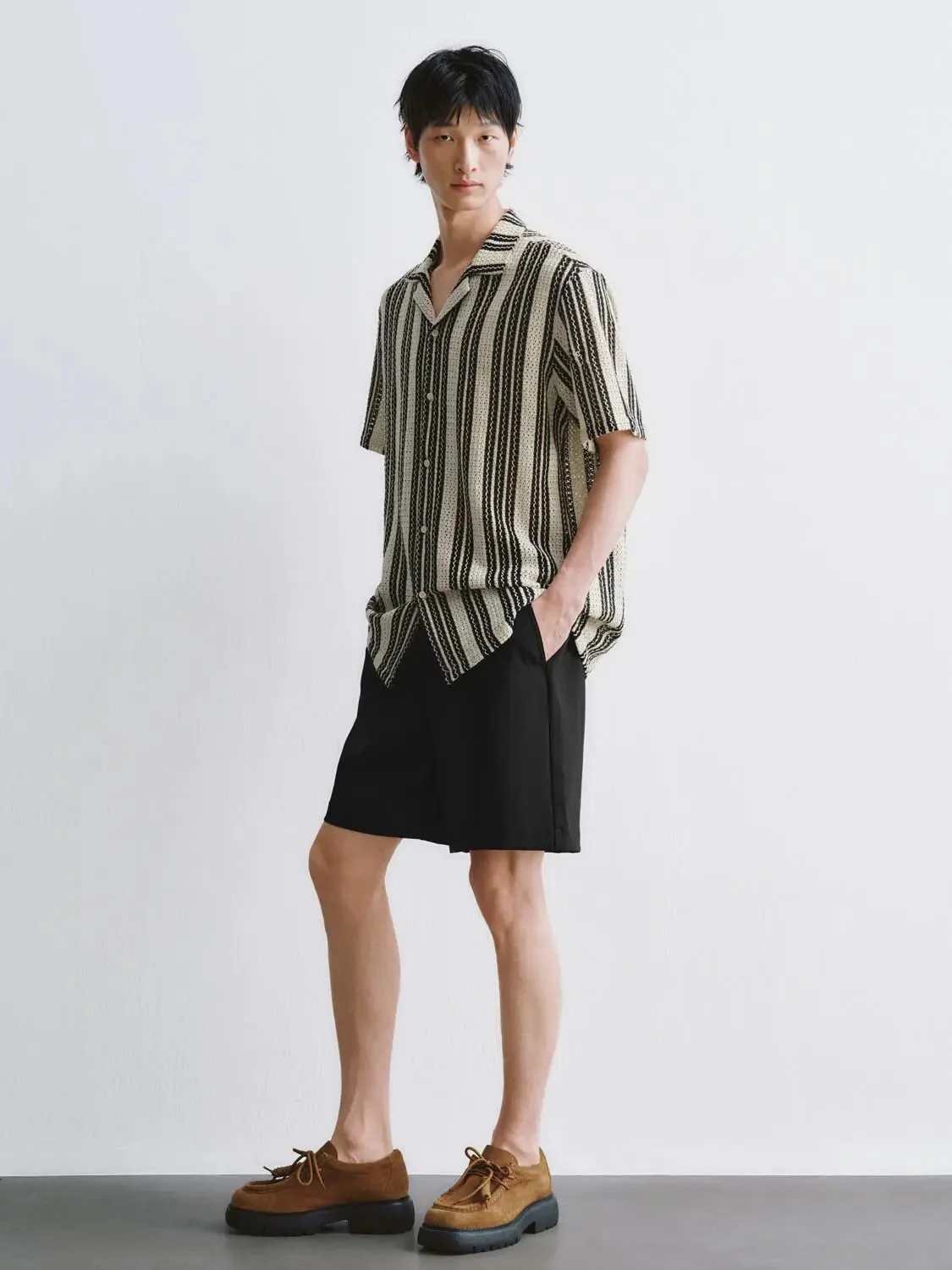 7301-striped-short-sleeve-crochet-shirts-4.webp Striped Short Sleeve Crochet Shirts