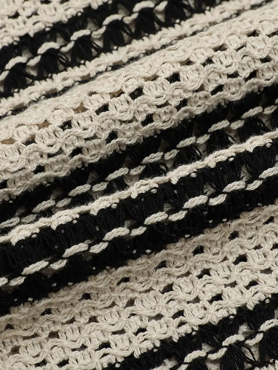 7301-striped-short-sleeve-crochet-shirts-8.webp Striped Short Sleeve Crochet Shirts