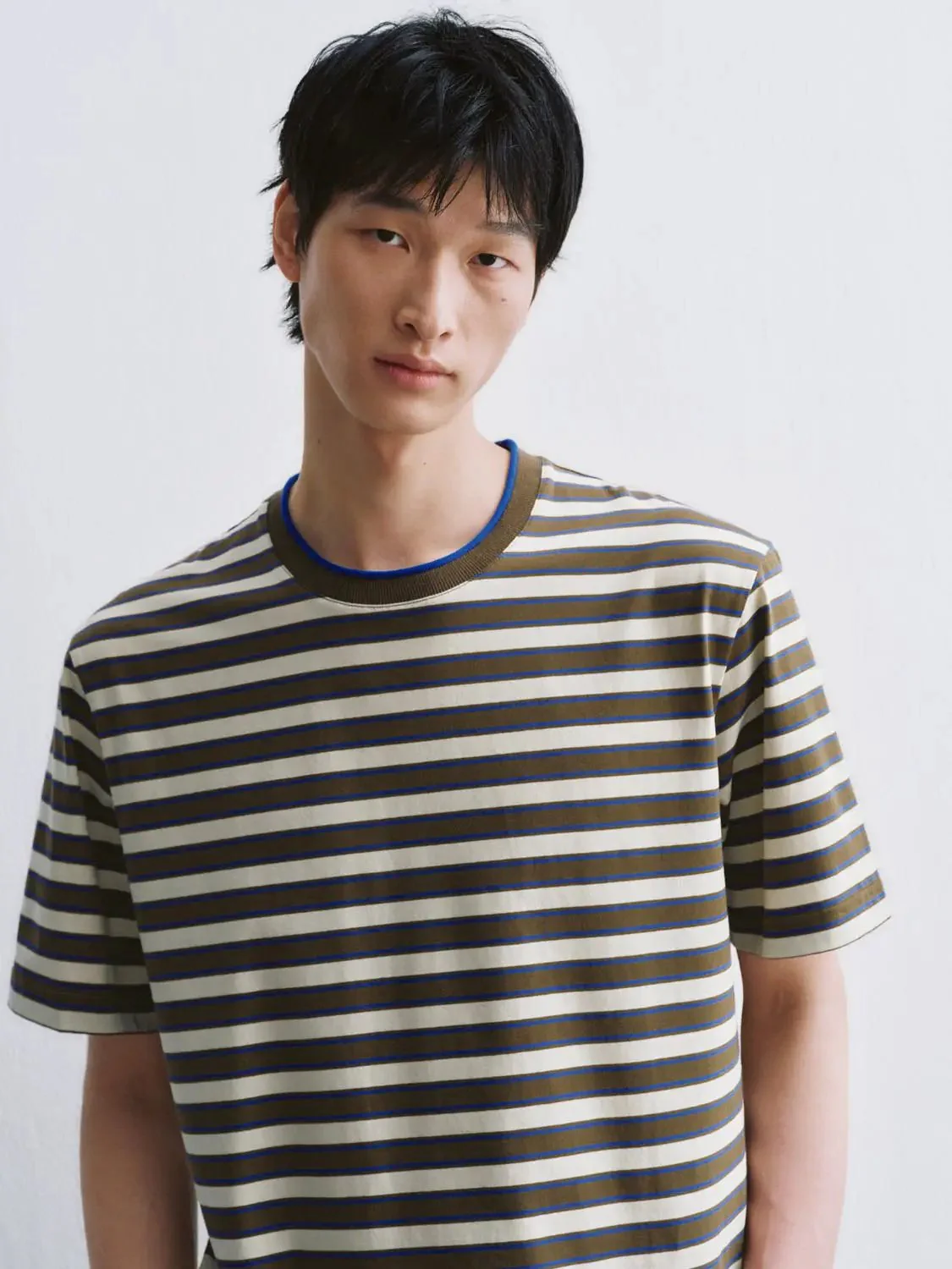 7307-lightweight-striped-cotton-crew-neck-t-shirts-3.webp Lightweight Striped Cotton Crew Neck T Shirts