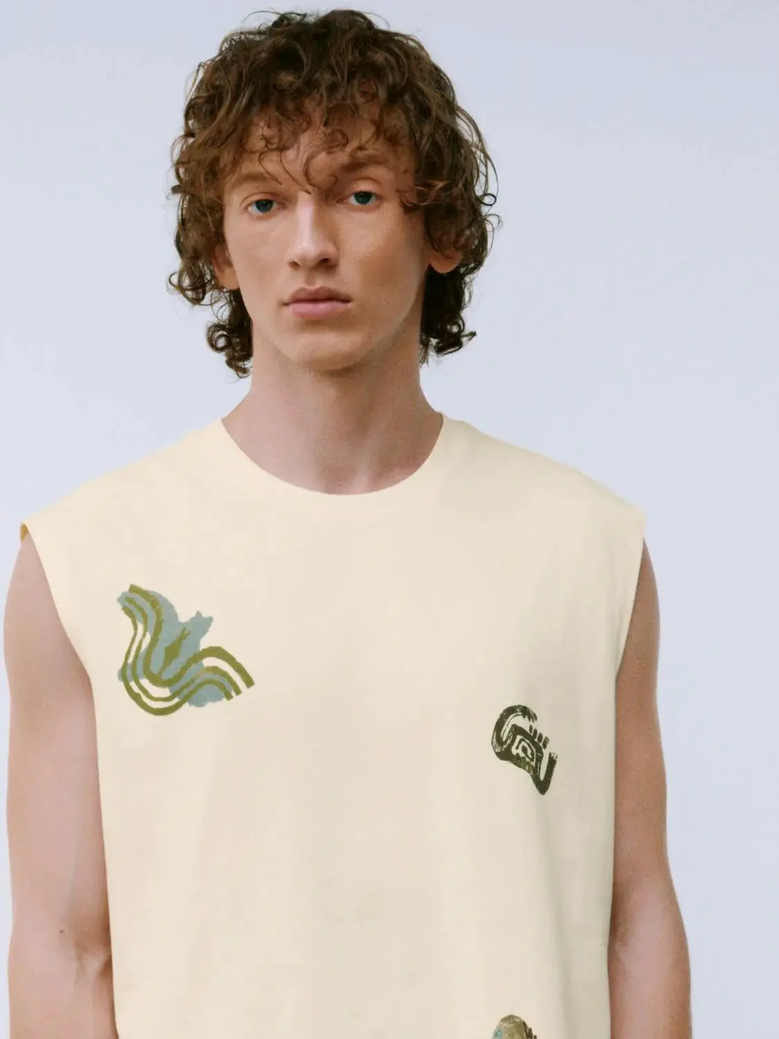 7313-cotton-printed-with-dinosaur-motif-tank-top-3.webp Cotton Printed With Dinosaur Motif Tank Top