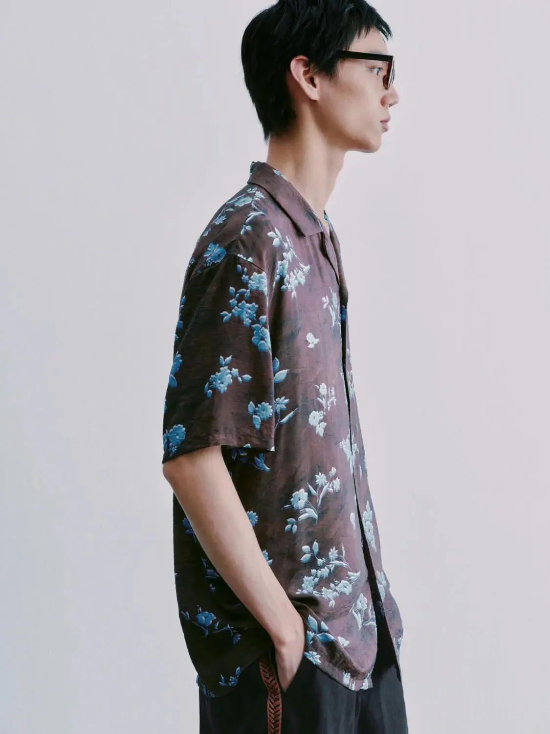 7324-printed-short-sleeve-shirts-2.webp Printed Short Sleeve Shirts