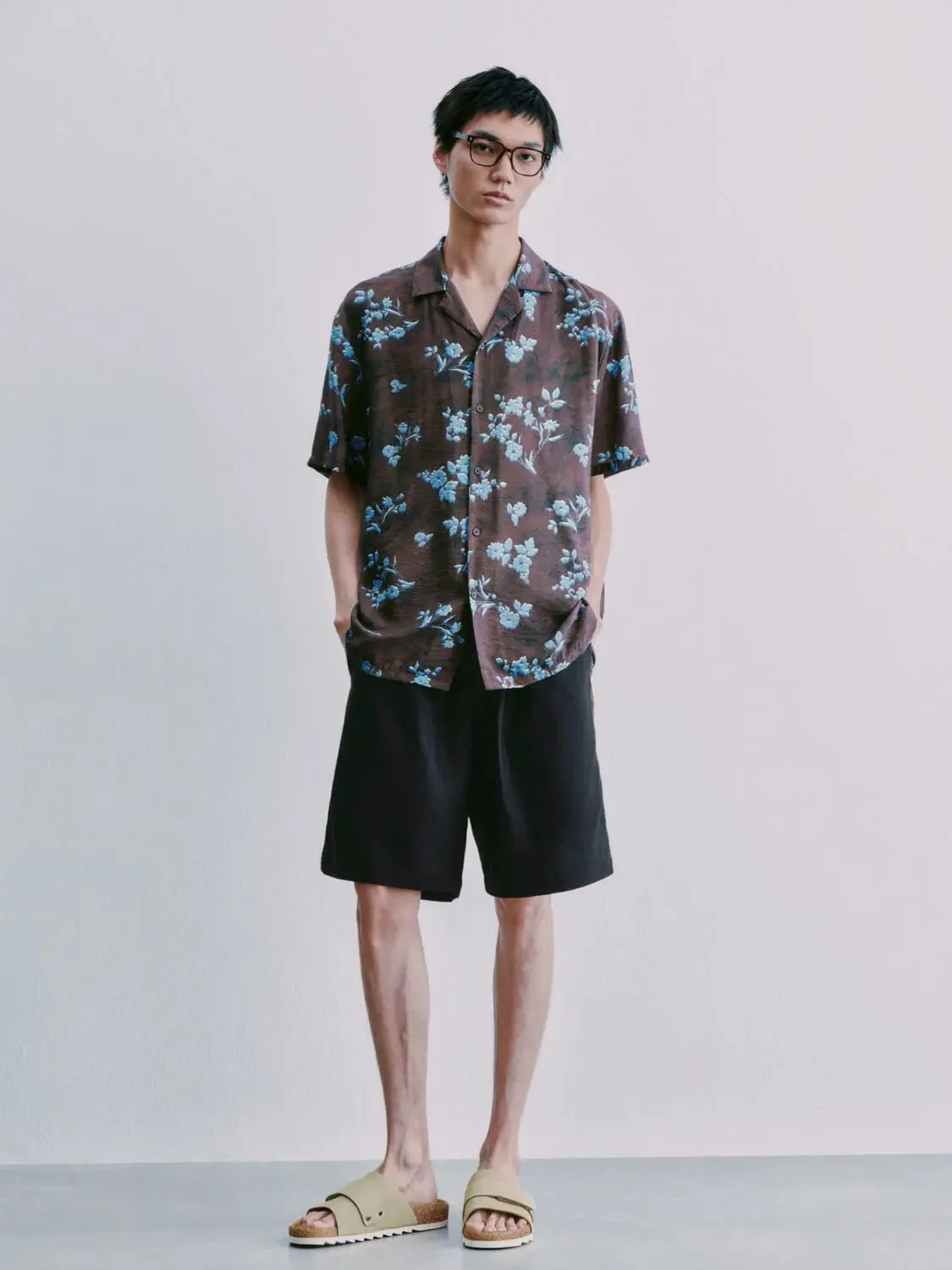 7324-printed-short-sleeve-shirts-5.webp Printed Short Sleeve Shirts