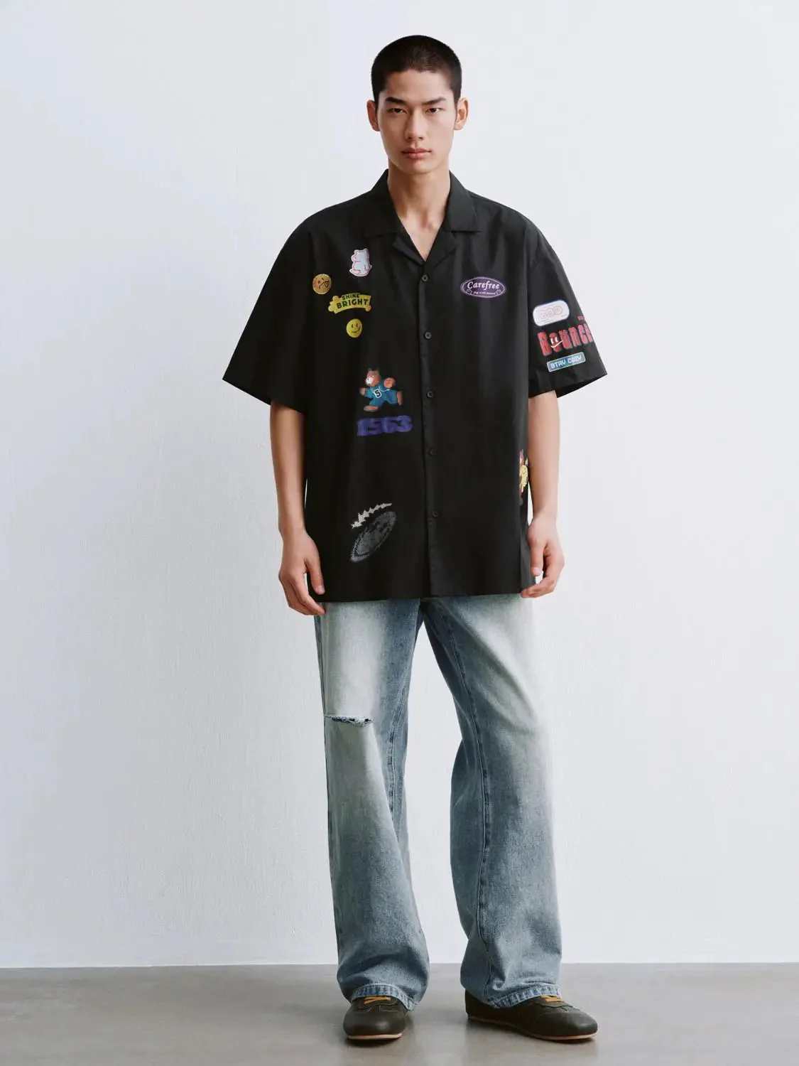 7334-printed-short-sleeve-shirts-4.webp Printed Short Sleeve Shirts