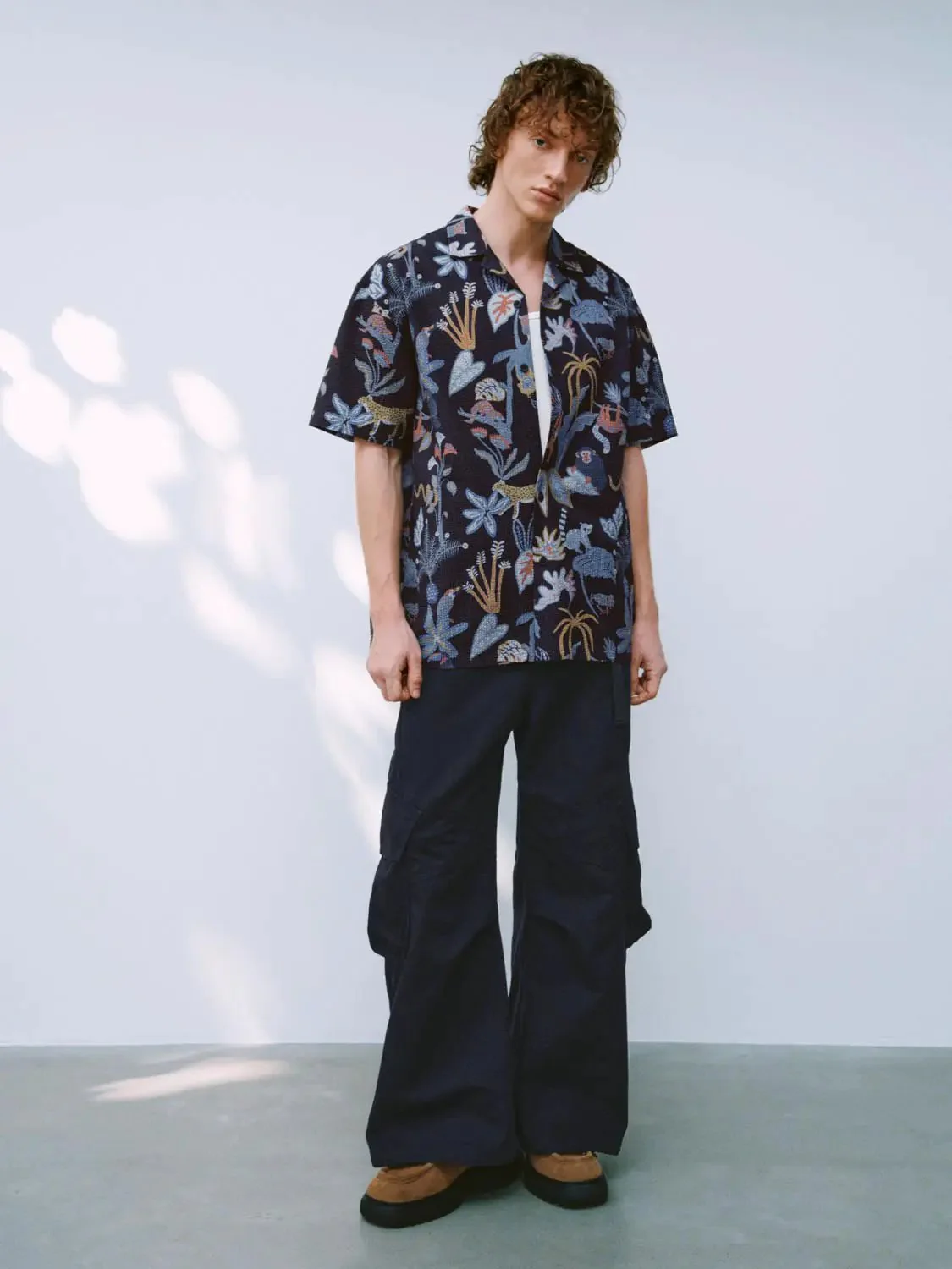 7339-printed-short-sleeve-shirts-4.webp Printed Short Sleeve Shirts