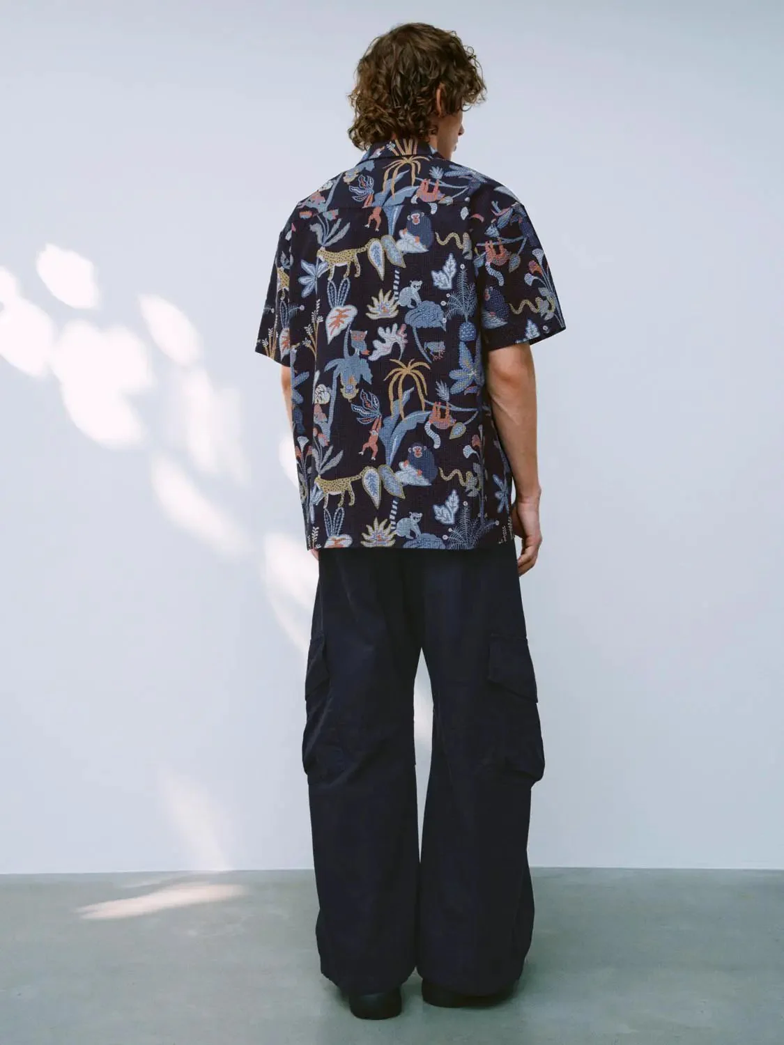 7339-printed-short-sleeve-shirts-6.webp Printed Short Sleeve Shirts