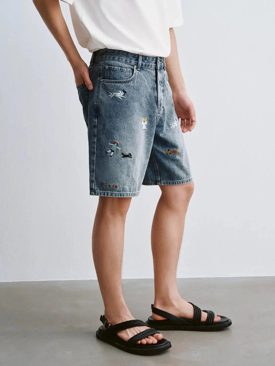 7373-embroidered-denim-shorts-3.webp Embroidered Denim Shorts
