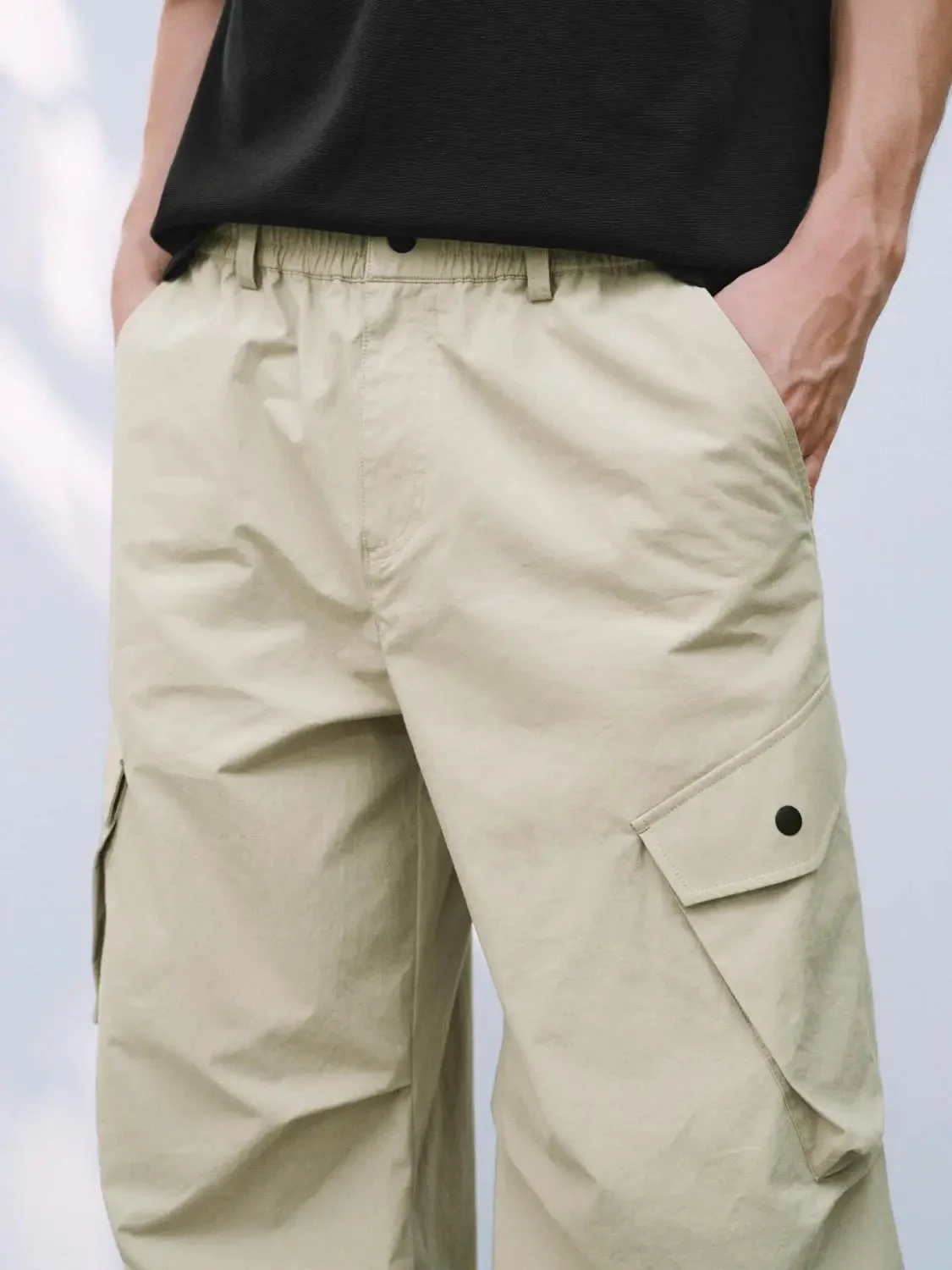 7442-flap-pocket-drawstring-wide-leg-cargo-pants-5.webp Flap Pocket Drawstring Wide Leg Cargo Pants