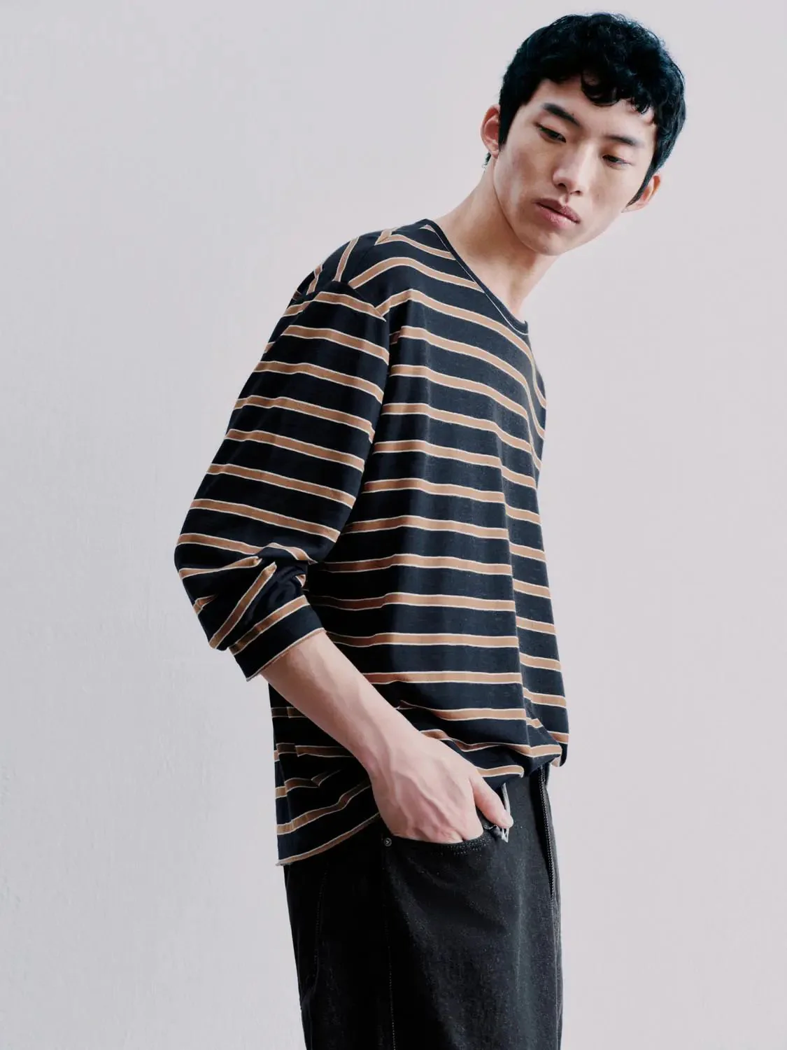 7488-lyocell-blend-contrast-striped-crew-neck-long-sleeve-t-shirt-2.webp Lyocell Blend Contrast Striped Crew Neck Long Sleeve T Shirt