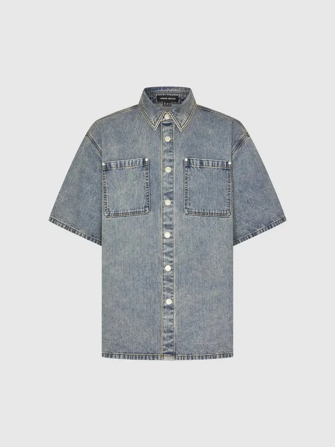 7517-patch-pocket-short-sleeve-denim-shirts-7.webp Patch Pocket Short Sleeve Denim Shirts