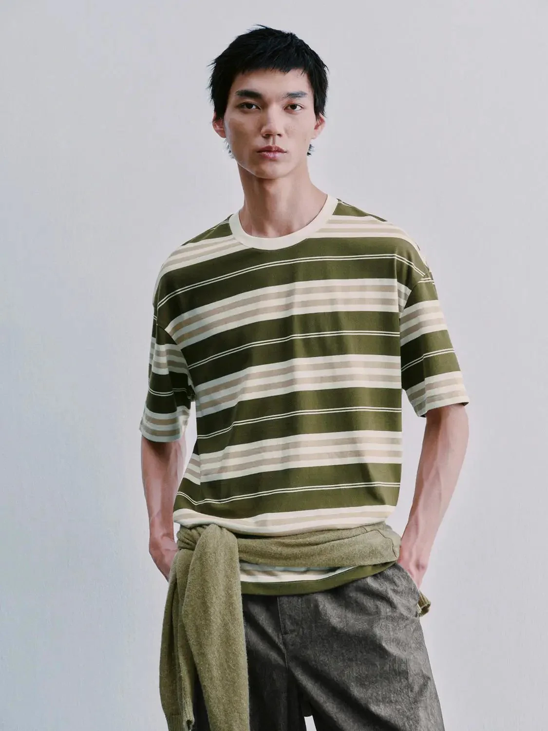 7551-contrast-striped-crew-neck-cotton-blend-t-shirt-1.webp Contrast Striped Crew Neck Cotton Blend T Shirt