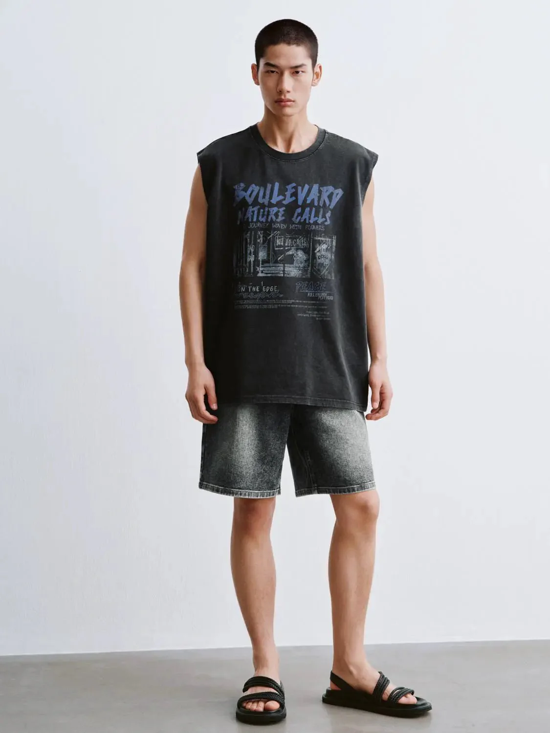 Cotton Graphic Print Crew Neck Vest