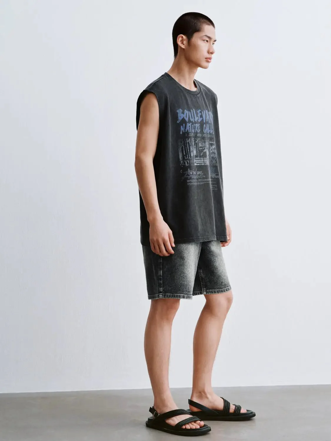 Cotton Graphic Print Crew Neck Vest