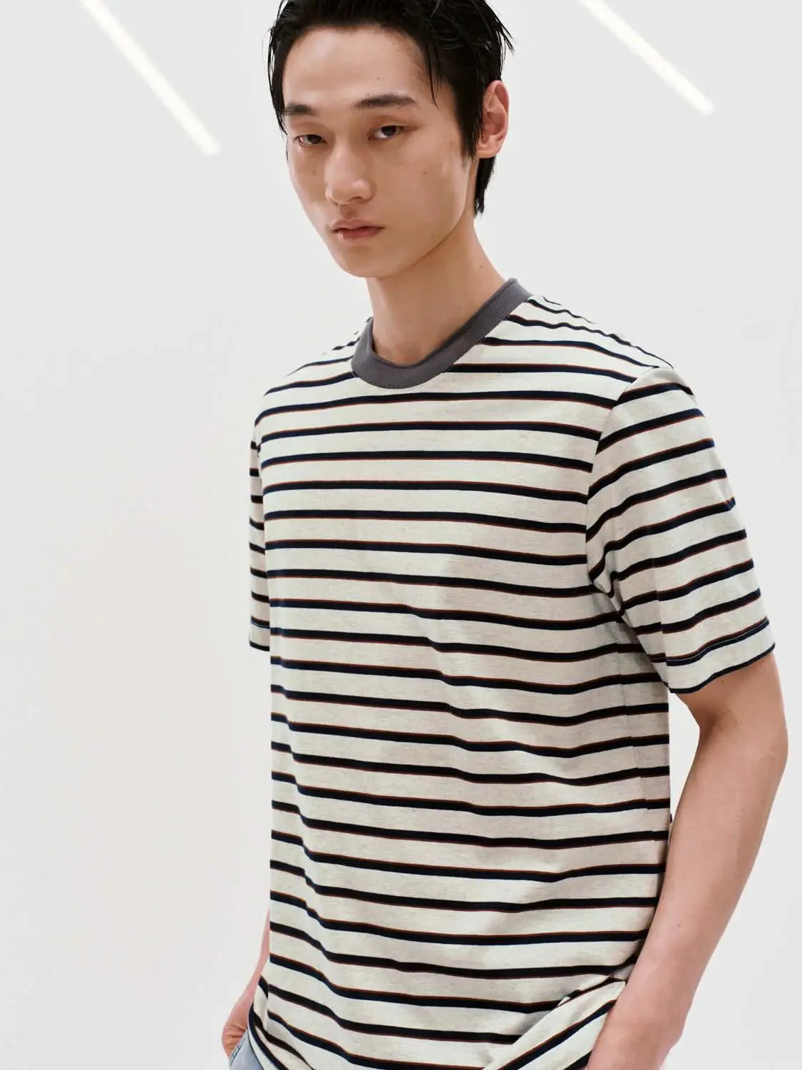 7594-cotton-crew-neck-contrast-striped-t-shirt-2.webp Cotton Crew Neck Contrast Striped T Shirt