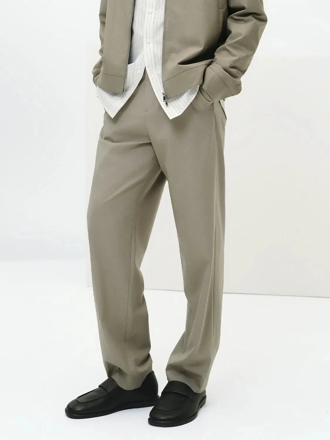 7606-tailored-straight-leg-pants-3.webp Tailored Straight Leg Pants