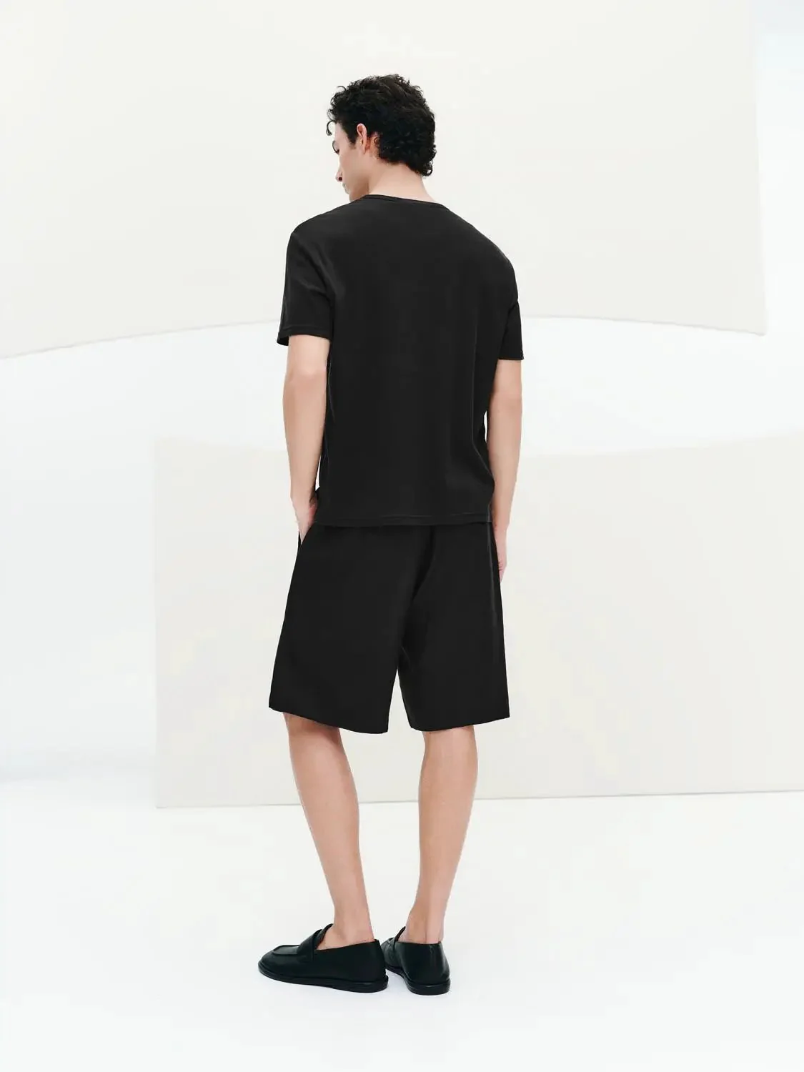 Linen Blend Pleat Detail Shorts