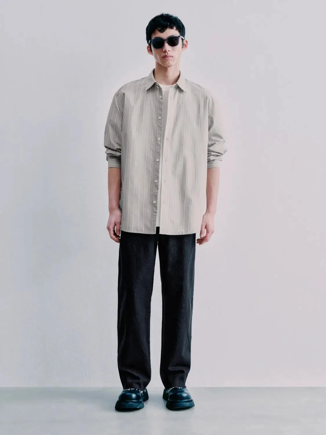 7708-striped-loose-fit-shirts-4.webp Striped Loose-Fit Shirts