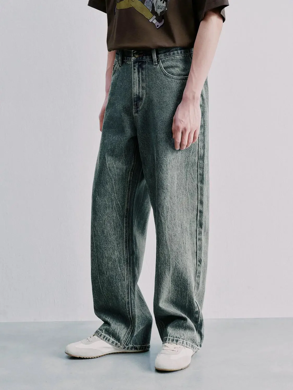 7726-straight-leg-jeans-3.webp Straight Leg Jeans