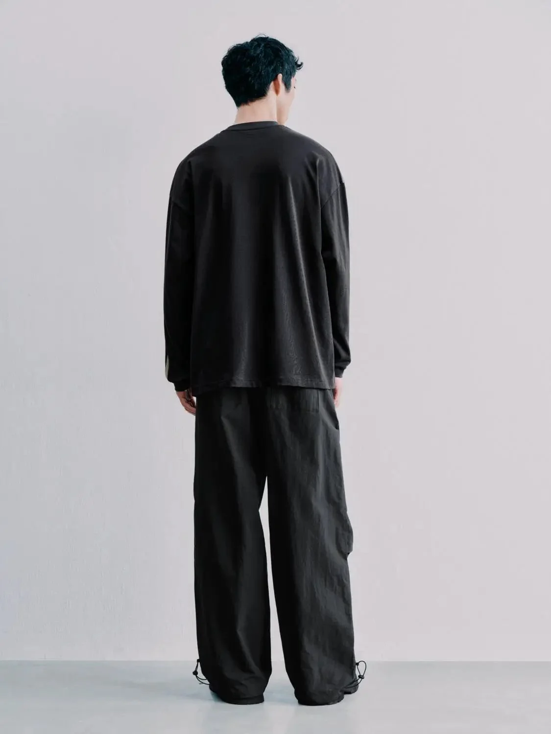 7736-ruched-wide-leg-cargo-pants-4.webp Ruched Wide Leg Cargo Pants