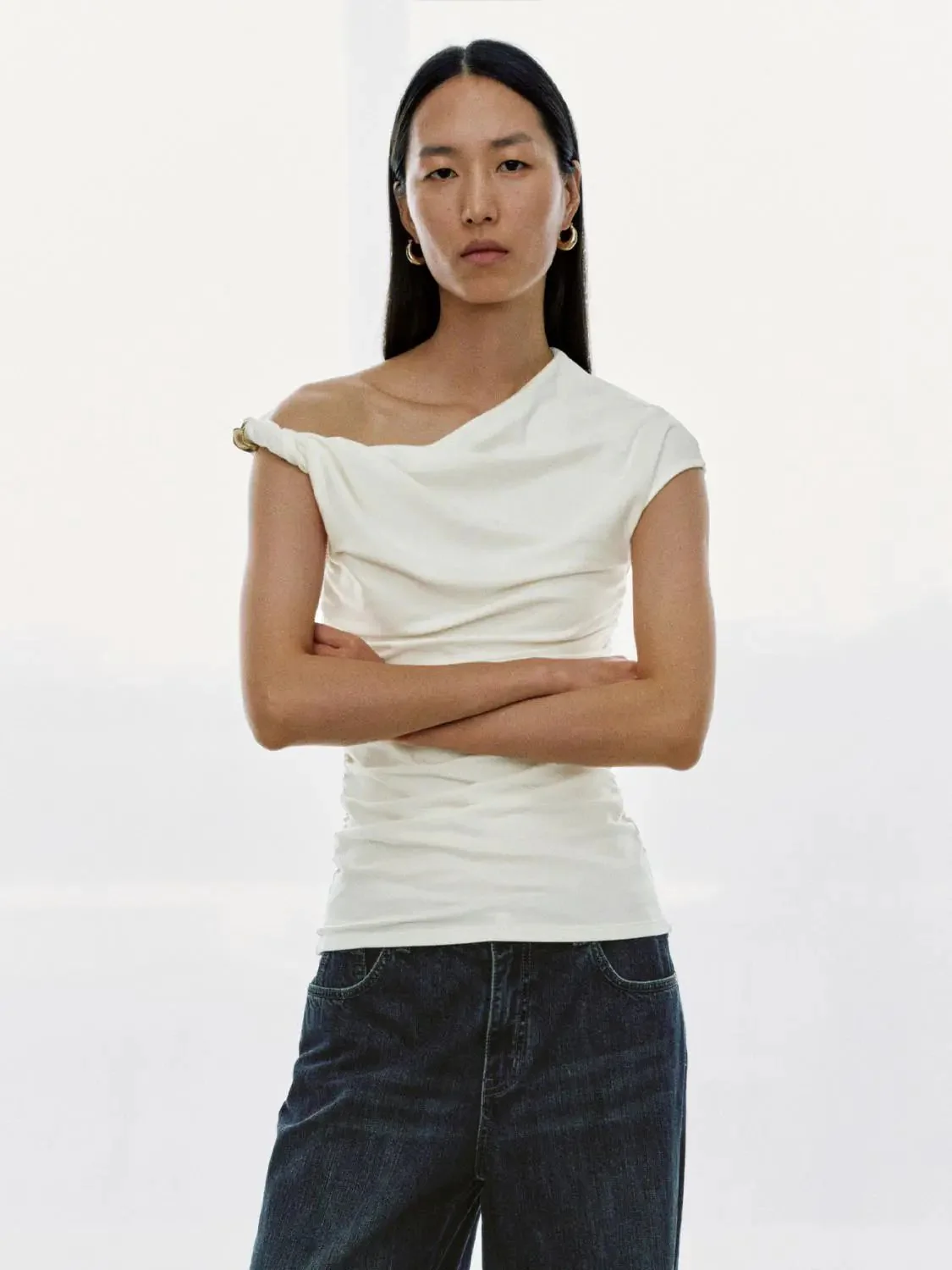 775-one-shoulder-ruched-viscose-cotton-blend-top-9.webp One Shoulder Ruched Viscose Cotton Blend Top