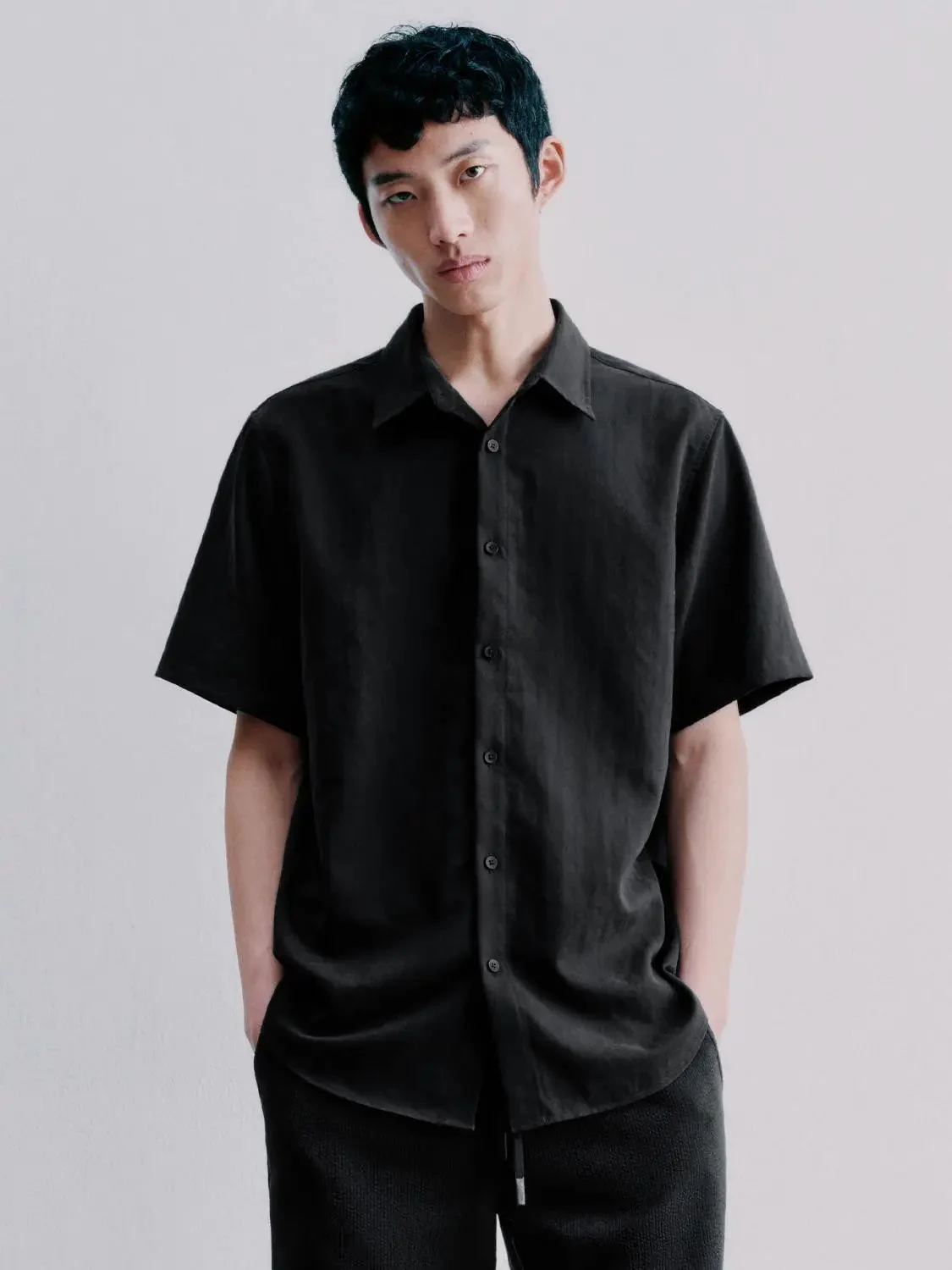 7775-short-sleeve-shirts-1.webp Short Sleeve Shirts