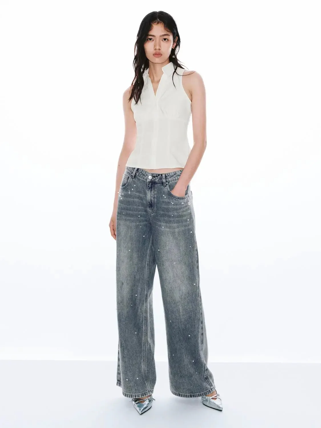 781-seamed-skinny-fit-sleeveless-shirts-with-slight-stretch-4.webp Seamed Skinny Fit Sleeveless Shirts With Slight Stretch
