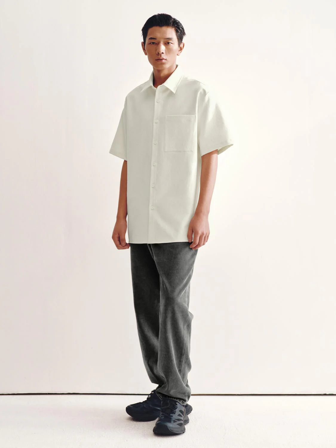 7818-patch-pocket-short-sleeve-shirts-4.webp Patch Pocket Short Sleeve Shirts