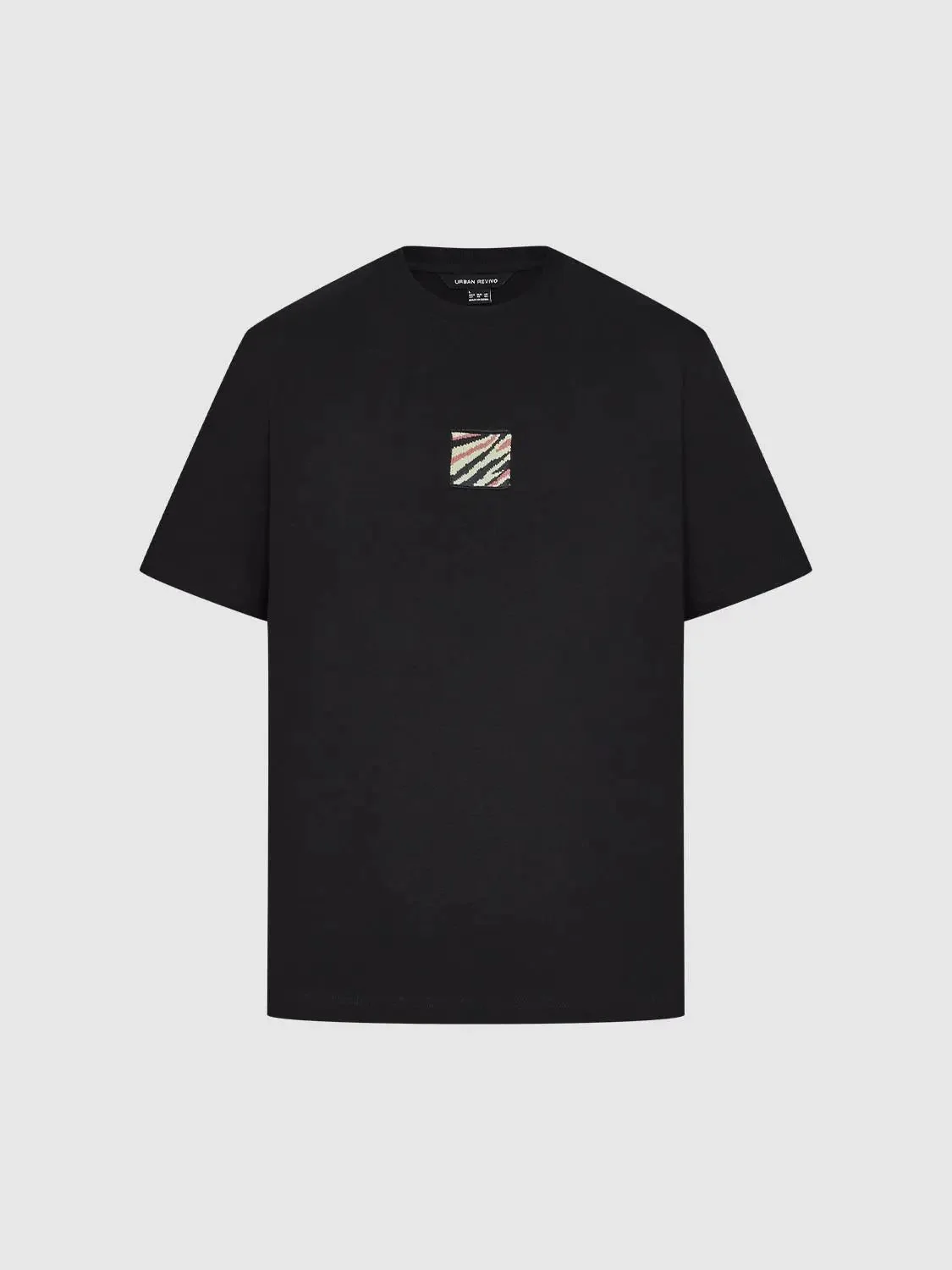 7842-embroidered-cotton-crew-neck-relaxed-fit-t-shirts-15.webp Embroidered Cotton Crew Neck Relaxed Fit T Shirts
