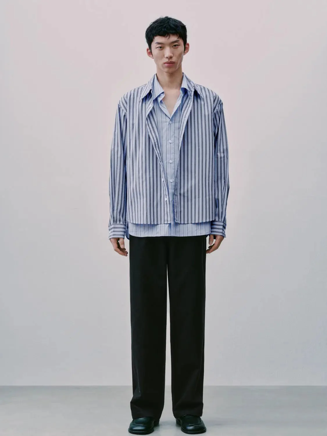 7892-contrast-striped-t-shirts-4.webp Contrast Striped T-Shirts