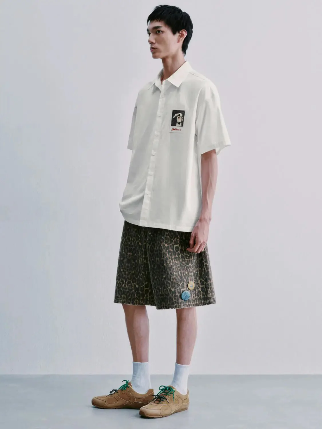 7914-printed-short-sleeve-shirts-5.webp Printed Short Sleeve Shirts