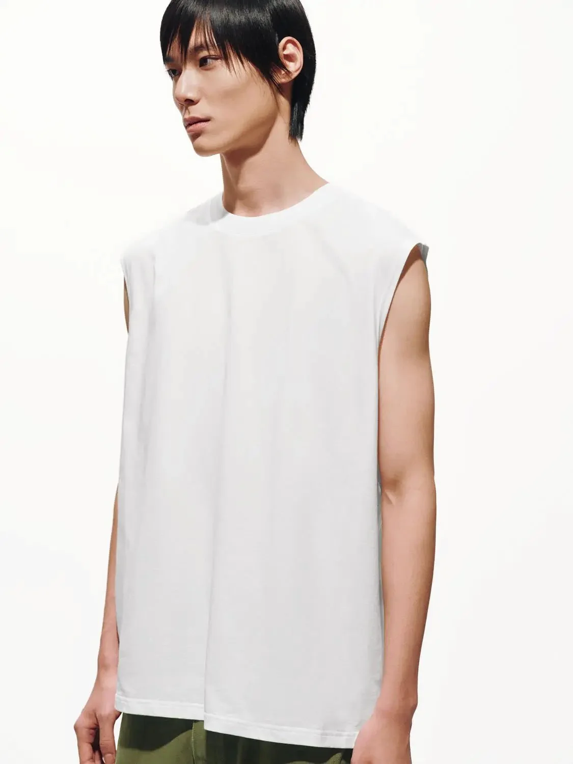 7923-one-hundred-percent-cotton-crew-neck-sleeveless-tank-top-2.webp One Hundred Percent Cotton Crew Neck Sleeveless Tank Top