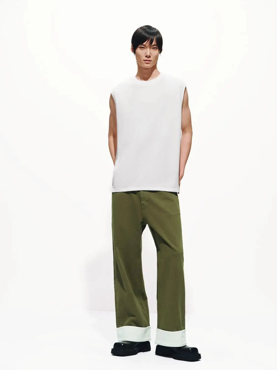 7923-one-hundred-percent-cotton-crew-neck-sleeveless-tank-top-5.webp One Hundred Percent Cotton Crew Neck Sleeveless Tank Top