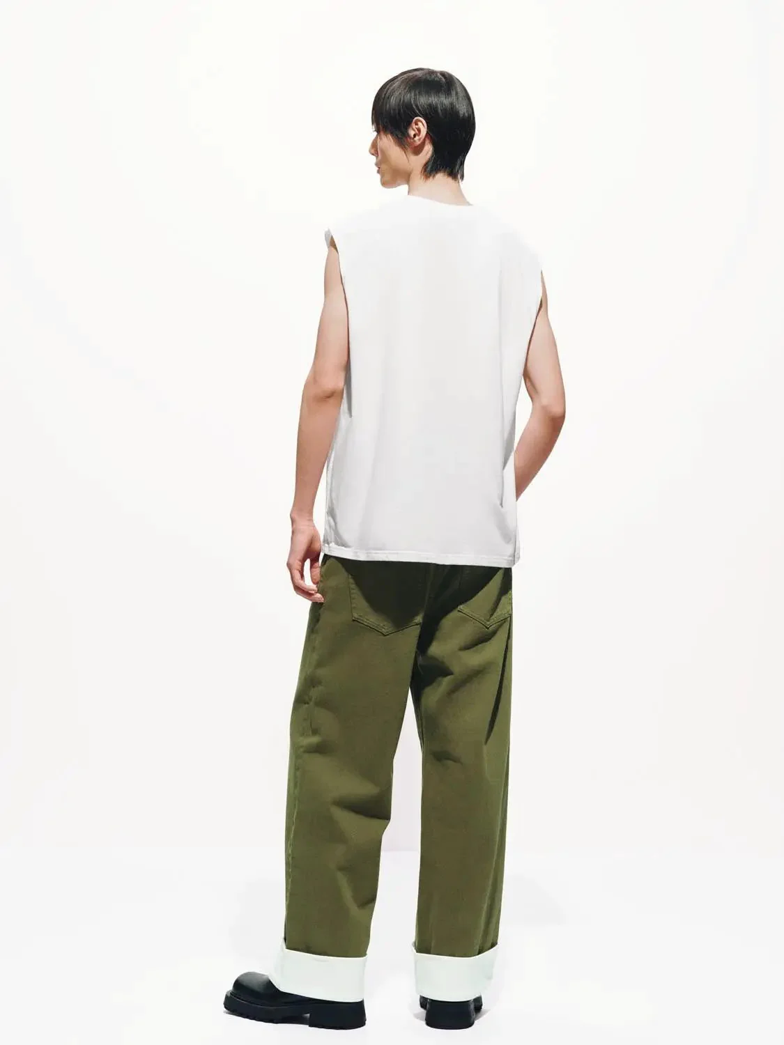 7923-one-hundred-percent-cotton-crew-neck-sleeveless-tank-top-6.webp One Hundred Percent Cotton Crew Neck Sleeveless Tank Top