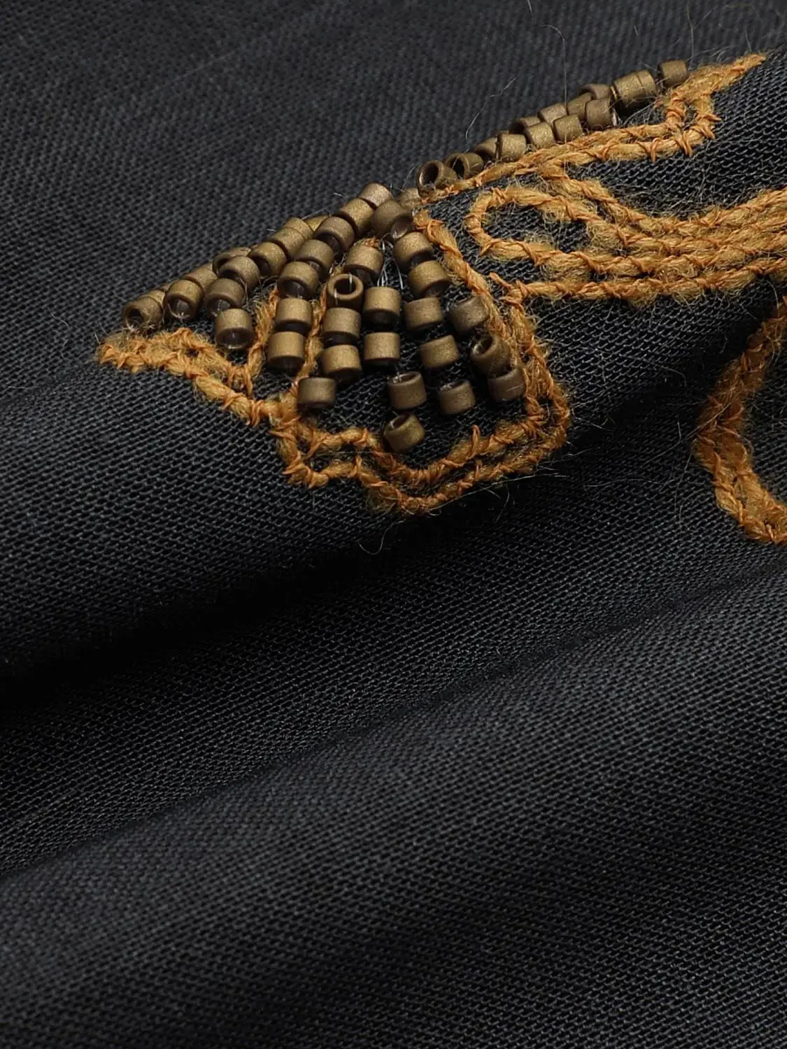 7939-contrast-embroidered-shirts-3.webp Contrast Embroidered Shirts