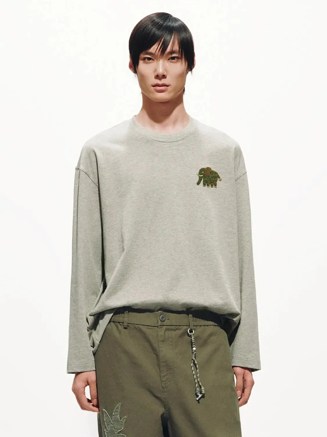 7945-embroidered-elephant-cotton-long-sleeve-t-shirt-1.webp Embroidered Elephant Cotton Long Sleeve T Shirt