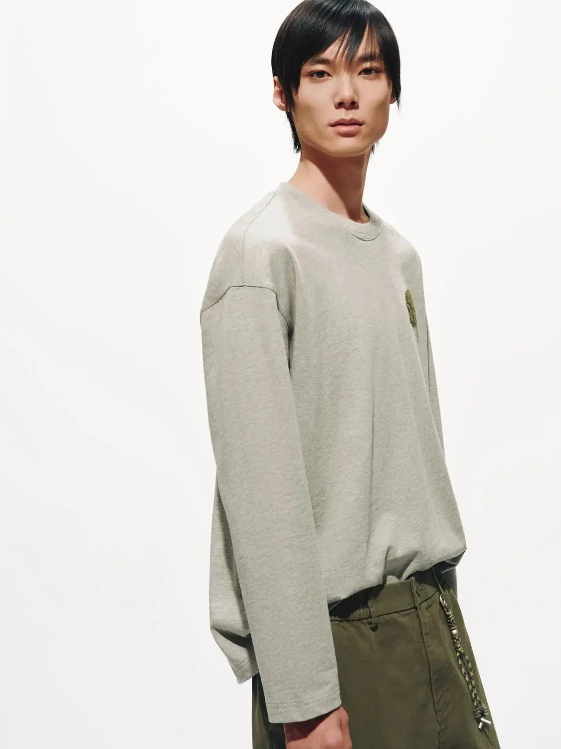 7945-embroidered-elephant-cotton-long-sleeve-t-shirt-2.webp Embroidered Elephant Cotton Long Sleeve T Shirt