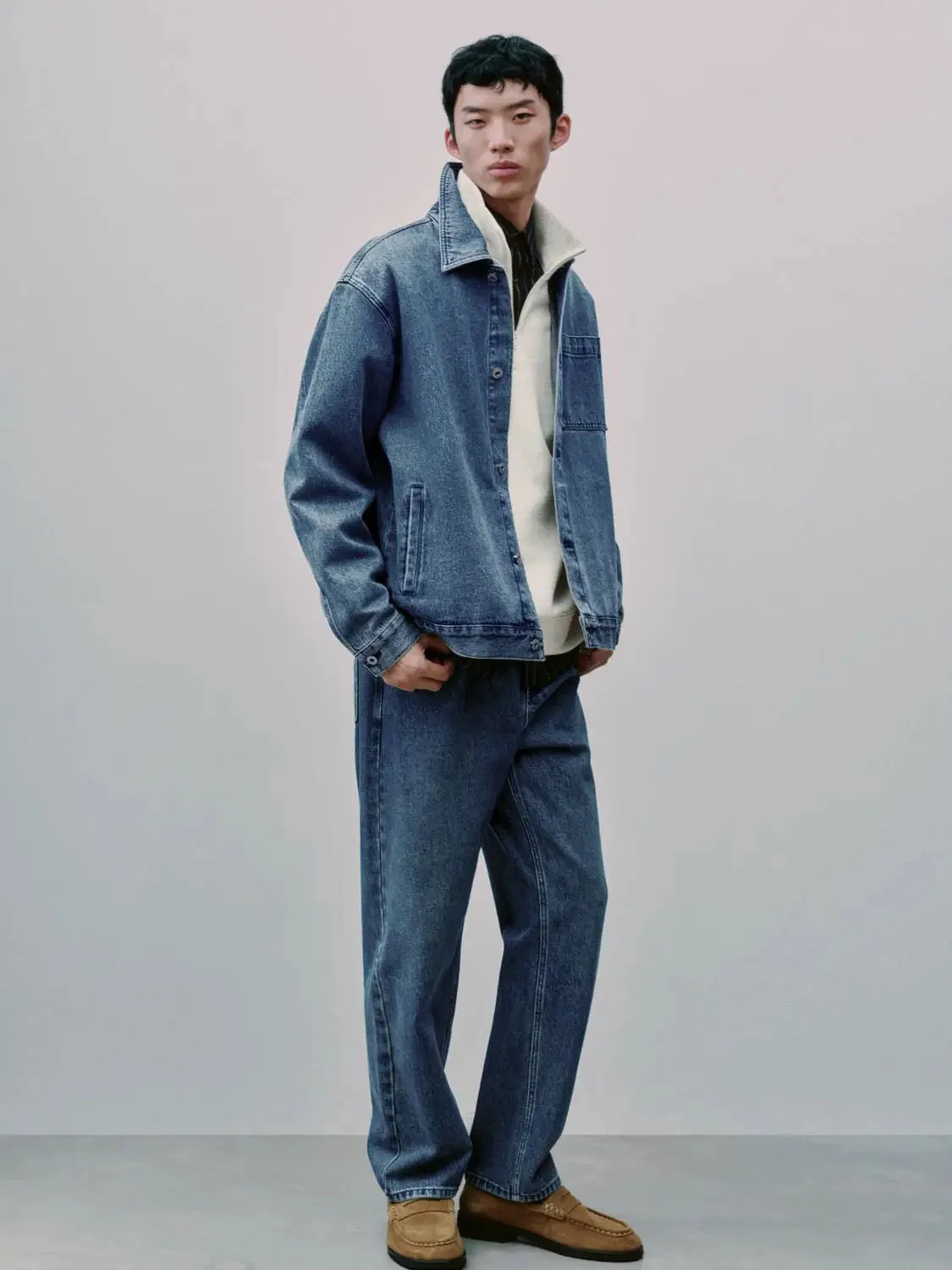 7951-washed-straight-leg-jeans-5.webp Washed Straight Leg Jeans