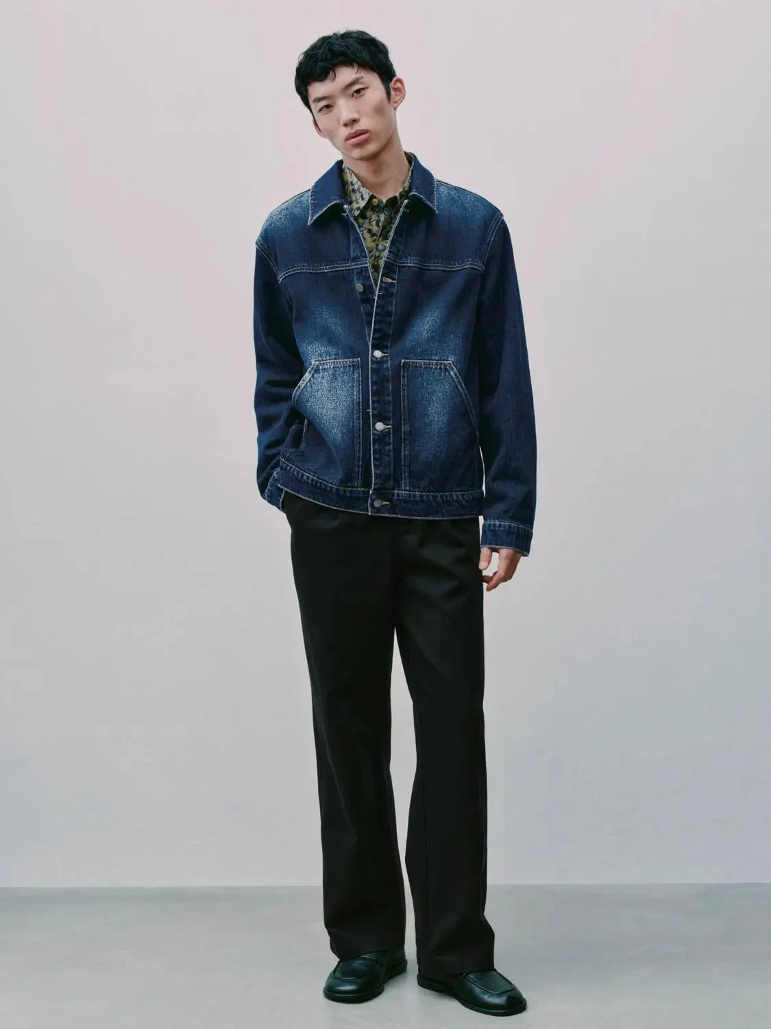 7958-stitch-detail-denim-jackets-4.webp Stitch Detail Denim Jackets