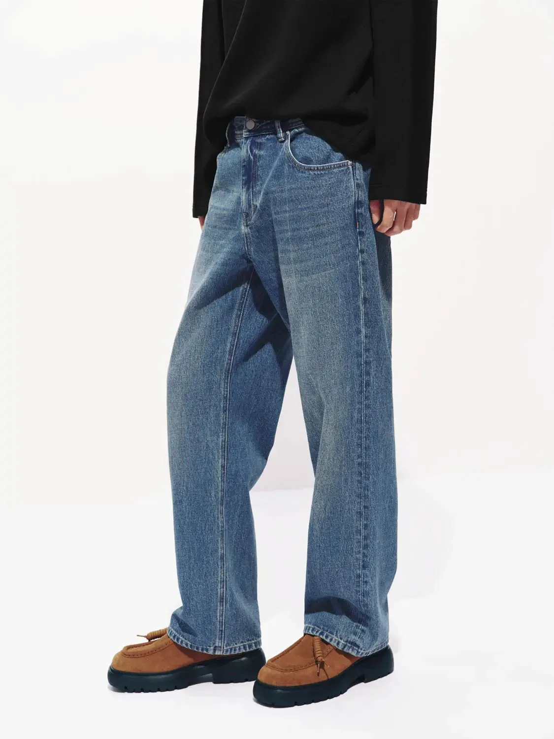 7982-washed-straight-leg-jeans-3.webp Washed Straight Leg Jeans
