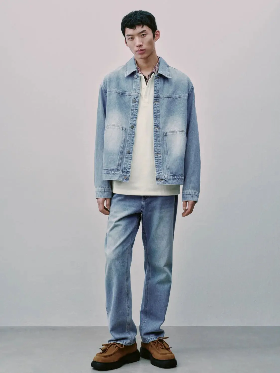 7988-stitch-detail-denim-jackets-4.webp Stitch Detail Denim Jackets