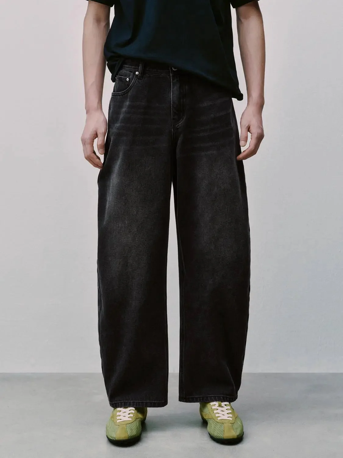 8018-washed-barrel-leg-jeans-1.webp Washed Barrel Leg Jeans