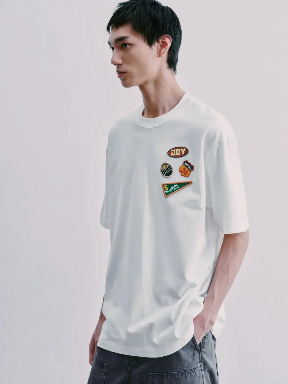 8071-urban-cotton-embroidered-patches-t-shirts-2.webp Urban Cotton Embroidered Patches T-Shirts