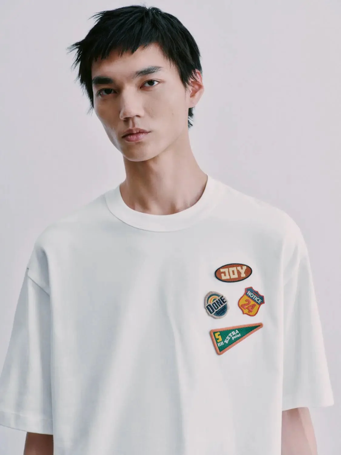 8071-urban-cotton-embroidered-patches-t-shirts-3.webp Urban Cotton Embroidered Patches T-Shirts