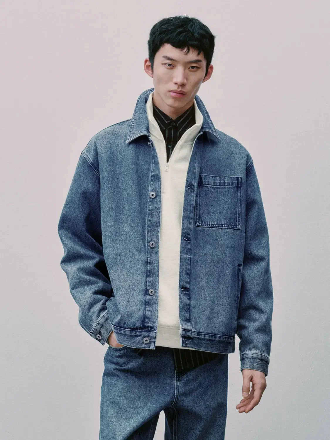 8113-patch-pocket-denim-jackets-9.webp Patch Pocket Denim Jackets