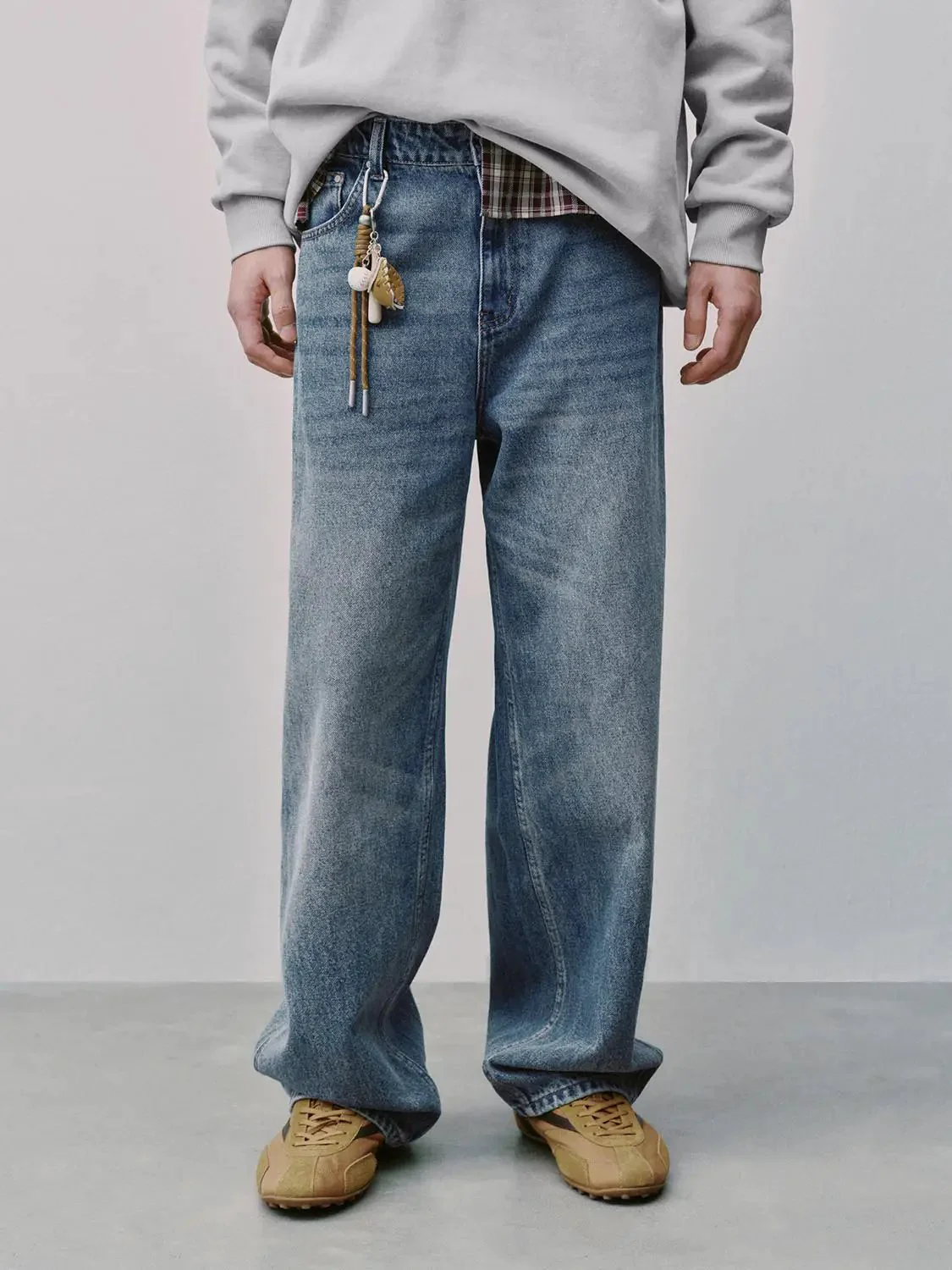 8143-straight-leg-jeans-1.webp Straight Leg Jeans