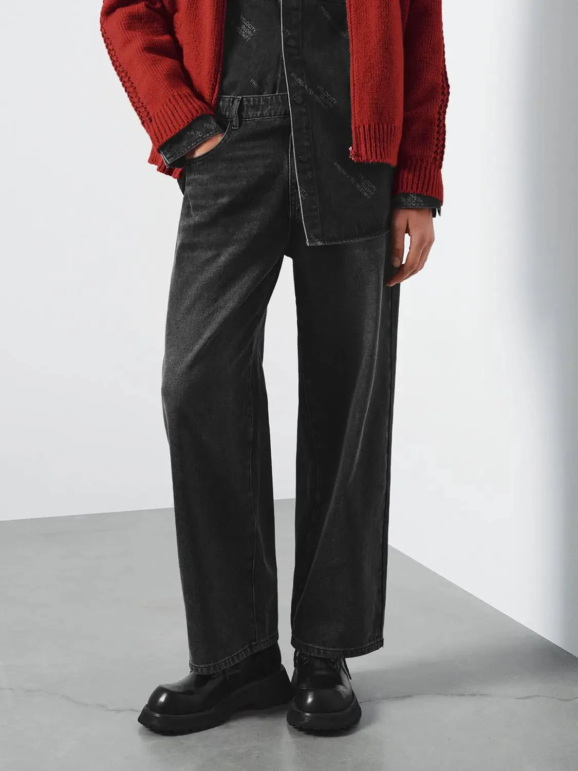 8161-straight-leg-jeans-1.webp Straight Leg Jeans