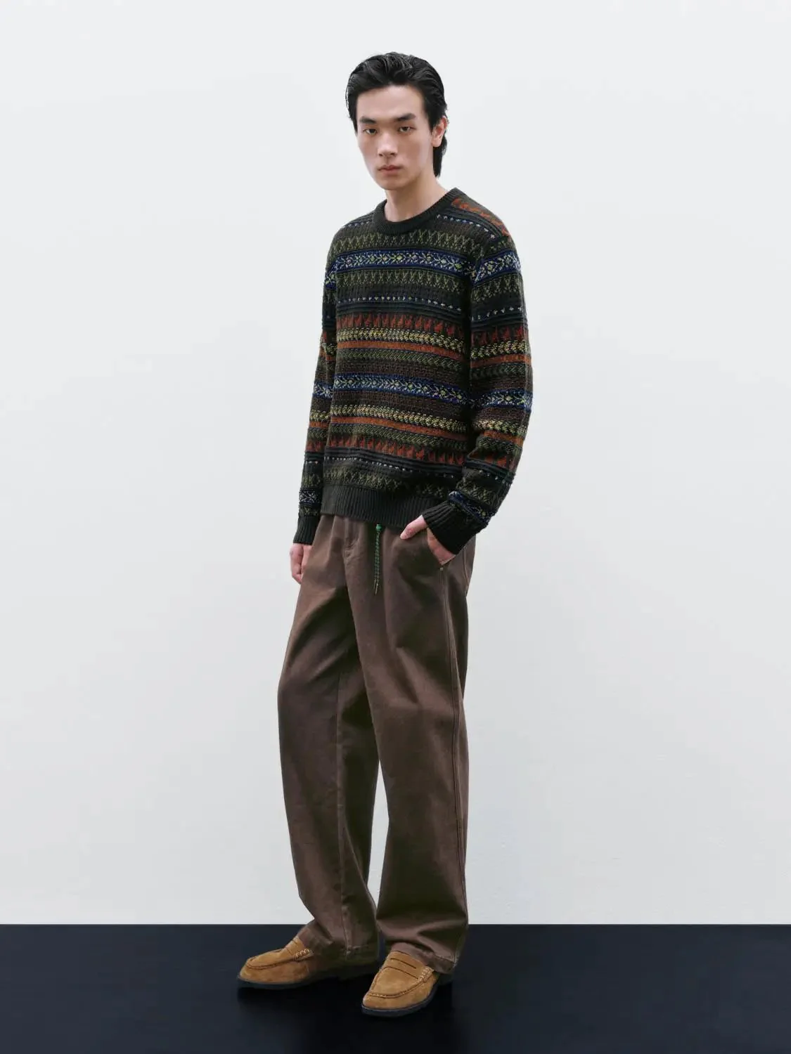 8167-striped-intarsia-long-sleeve-knitted-t-shirts-4.webp Striped Intarsia Long Sleeve Knitted T-Shirts