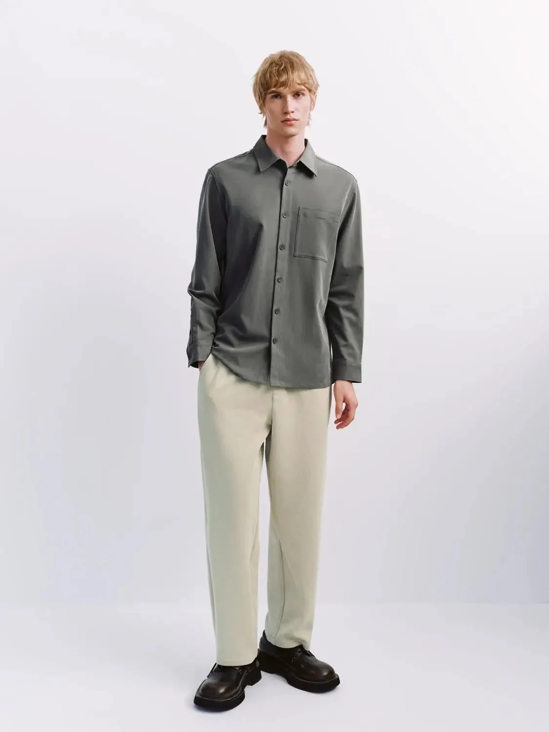 8189-drawstring-straight-pants-6.webp Drawstring Straight Pants