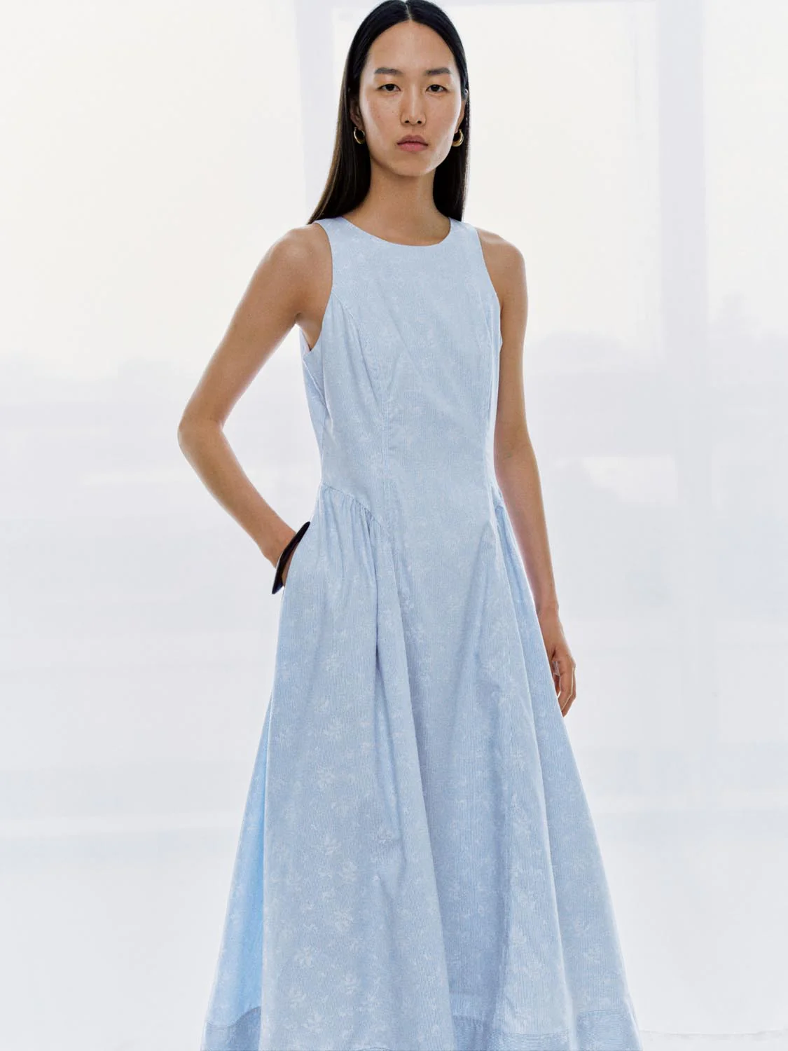 82-cotton-print-striped-sleeveless-a-line-midi-dress-5.webp Cotton Print Striped Sleeveless A Line Midi Dress