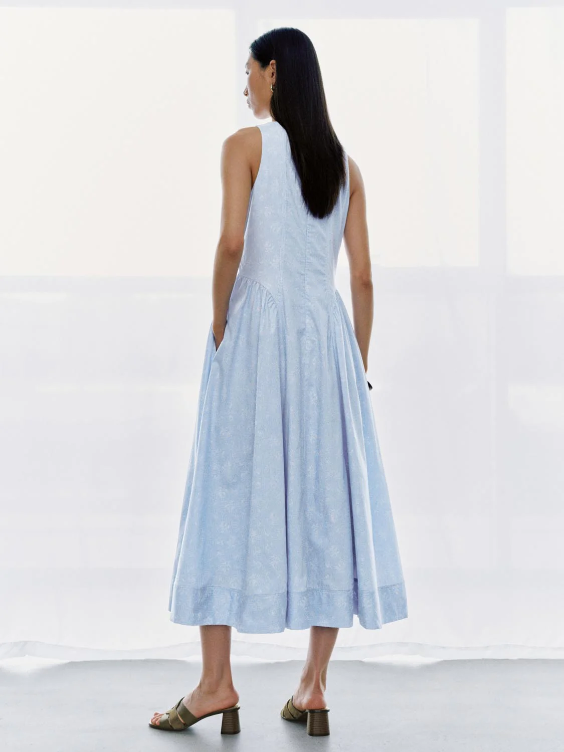 82-cotton-print-striped-sleeveless-a-line-midi-dress-6.webp Cotton Print Striped Sleeveless A Line Midi Dress